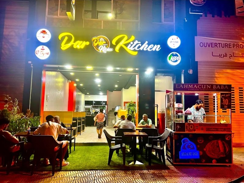 DAR KITCHEN